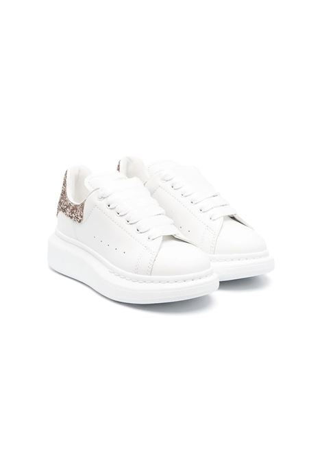 White Oversize Sneakers With Gold Glitter Spoiler ALEXANDER MCQUEEN KIDS | 716666-WIAHT9593