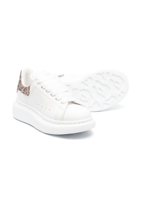 White Oversize Sneakers With Gold Glitter Spoiler ALEXANDER MCQUEEN KIDS | 716666-WIAHT9593