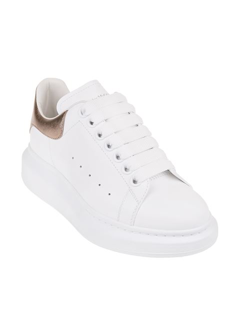 Oversized Sneakers In White And Metallic Pink ALEXANDER MCQUEEN | 553770-WHFBU9053