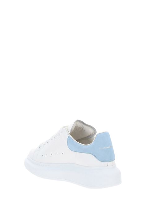 White Oversize Sneakers With Light Blue Suede Spoiler ALEXANDER MCQUEEN | 553770-WHGP79412