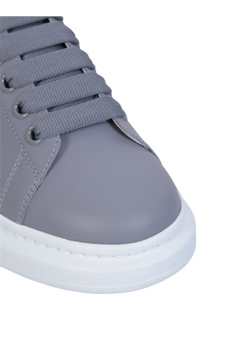 Oversized Sneakers in Dark Grey ALEXANDER MCQUEEN | 727394-WHXMT1643