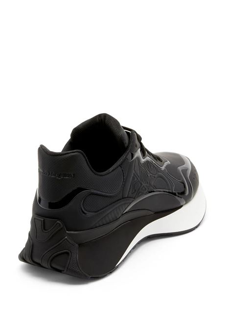 Sprint Runner Sneakers in Black And White ALEXANDER MCQUEEN | 757720-WHYKH1070