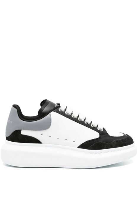 Oversize Sneakers In White, Black And Grey ALEXANDER MCQUEEN | 758982-WIA5V1142