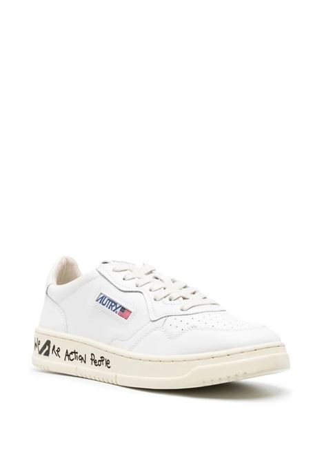 Sneakers Medalist Low In Pelle Bianca Con Stampa Draw Action AUTRY | AULMLD06
