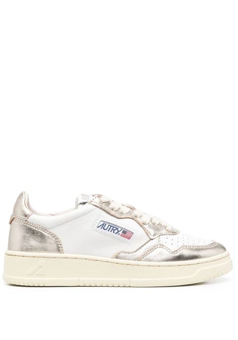 Platinum and White Two-Tone Leather Medalist Low Sneakers AUTRY | AULWWB16