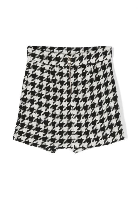 Black and Ivory Houndstooth Shorts BALMAIN KIDS | BT7A61-E0119930AV