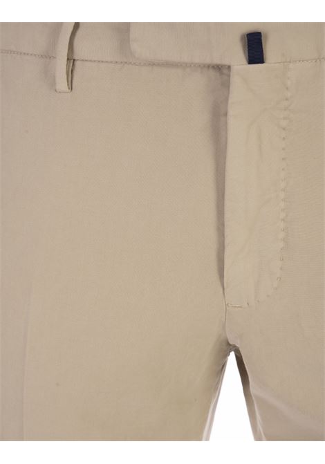 Pantaloni Slim Fit In Doeskin Certificato Beige INCOTEX | 1W0030-4539A401