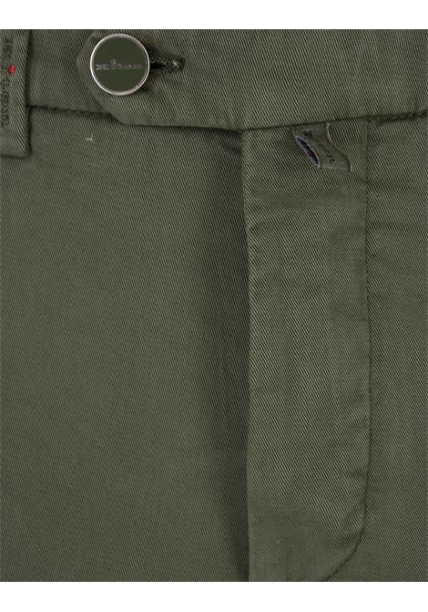 Pantalone Slim Fit In Cotone Verde Muschio KITON | UFPP79J0736B11