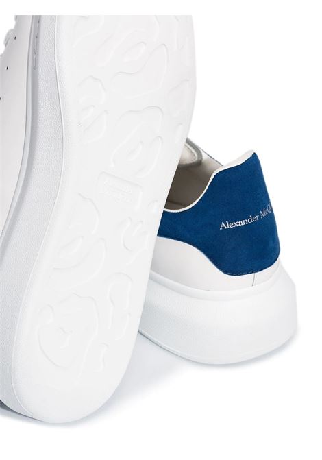 Sneakers Oversize Bianche Con Spoiler In Suede Paris Blue ALEXANDER MCQUEEN | 553680-WHGP79086