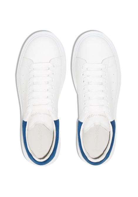 Sneakers Oversize Bianche Con Spoiler In Suede Paris Blue ALEXANDER MCQUEEN | 553680-WHGP79086