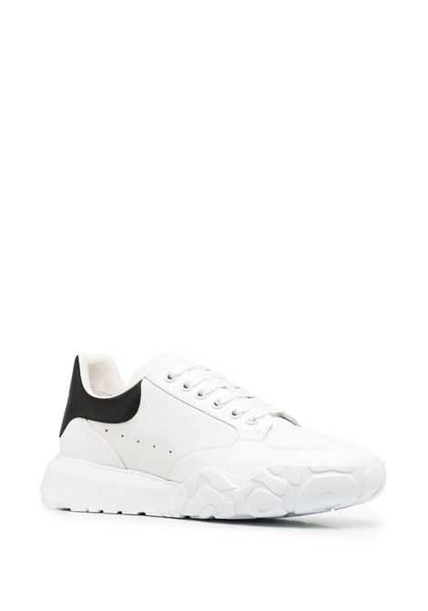 Trainer Court Oversize Sneakers In White And Black ALEXANDER MCQUEEN | 634619-WIA999061