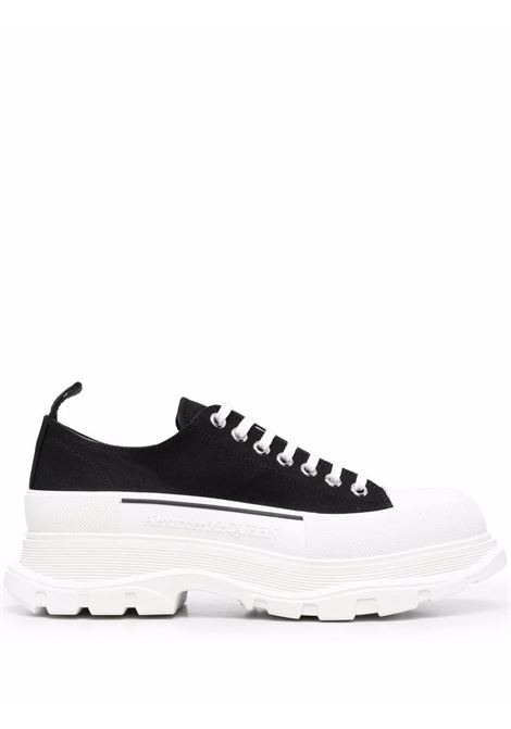 Tread Slick Lace Up Shoes In Black and White ALEXANDER MCQUEEN | 705660-W4MV21070