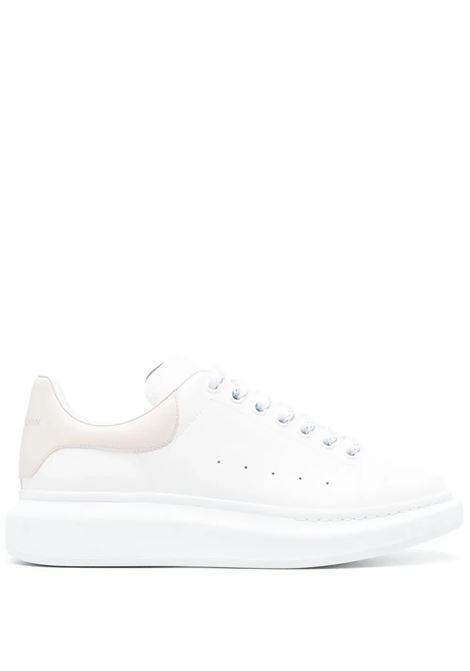 Oversized Sneakers in White And Light Beige ALEXANDER MCQUEEN | 727388-WHGP59436