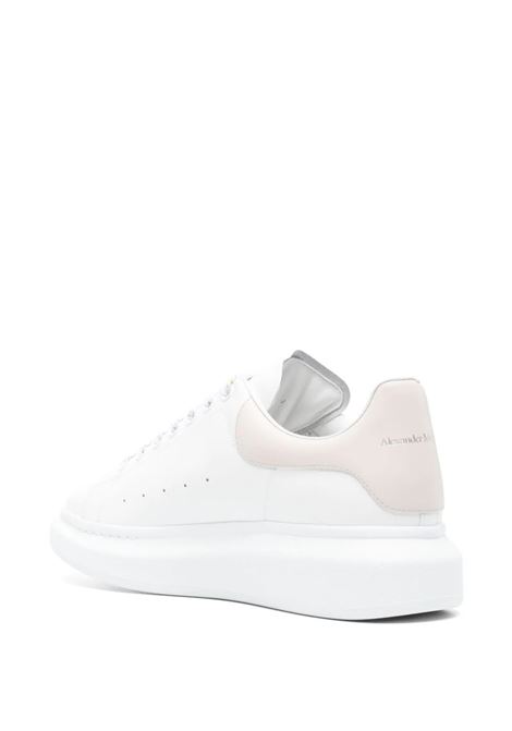 Oversized Sneakers in White And Light Beige ALEXANDER MCQUEEN | 727388-WHGP59436