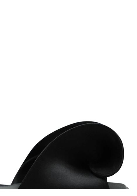 Black Crepe Flat Sandals ALEXANDER MCQUEEN | 780765-W4EM01000