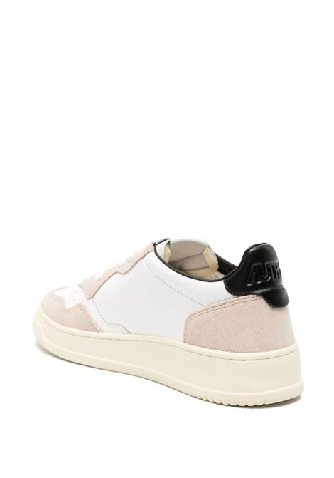 Medalist Low Sneakers In White And Black Suede and Leather AUTRY | AULMVY02