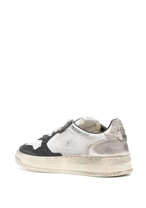 Super Vintage Medalist Low Sneakers In White, Silver and Black Leather  AUTRY | AVLWSV34