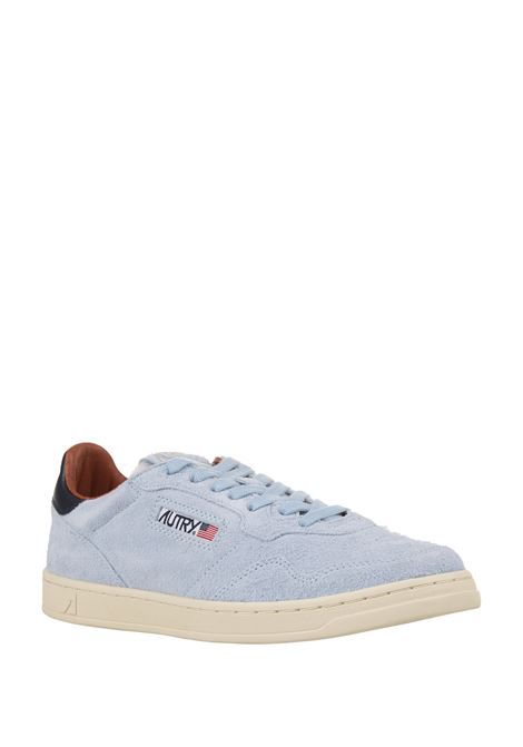 Medalist Flat Sneakers In Light Blue and Dark Blue Suede AUTRY | FLLMUL08