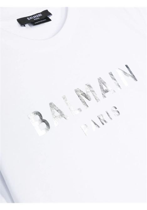 White T-Shirt With Silver Logo BALMAIN KIDS | BS8R01-Z0082100AG