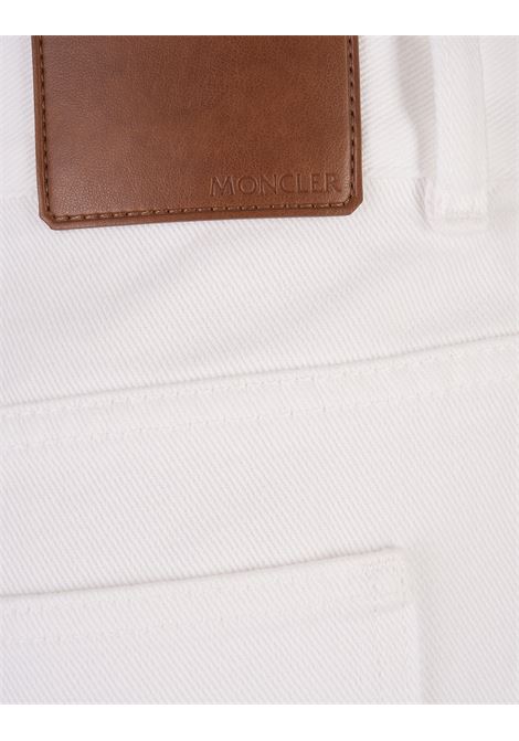 Jeans Corti In Cotone Bull Vintage Bianco MONCLER | 2A000-14 54A77001