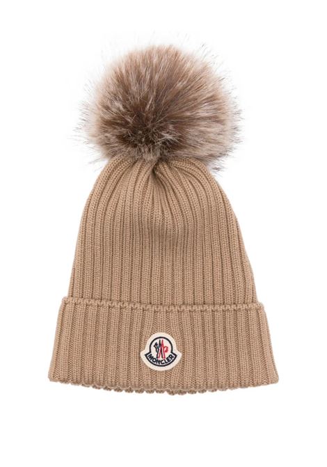 Ribbed Ultra-Fine Wool Beanie in Beige with Pompon MONCLER ENFANT | Hats | 954-3B00011 A9327231