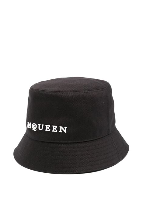 Cappello Bucket Nero Con Logo Bianco ALEXANDER MCQUEEN | Cappelli | 828186-4105Q1078